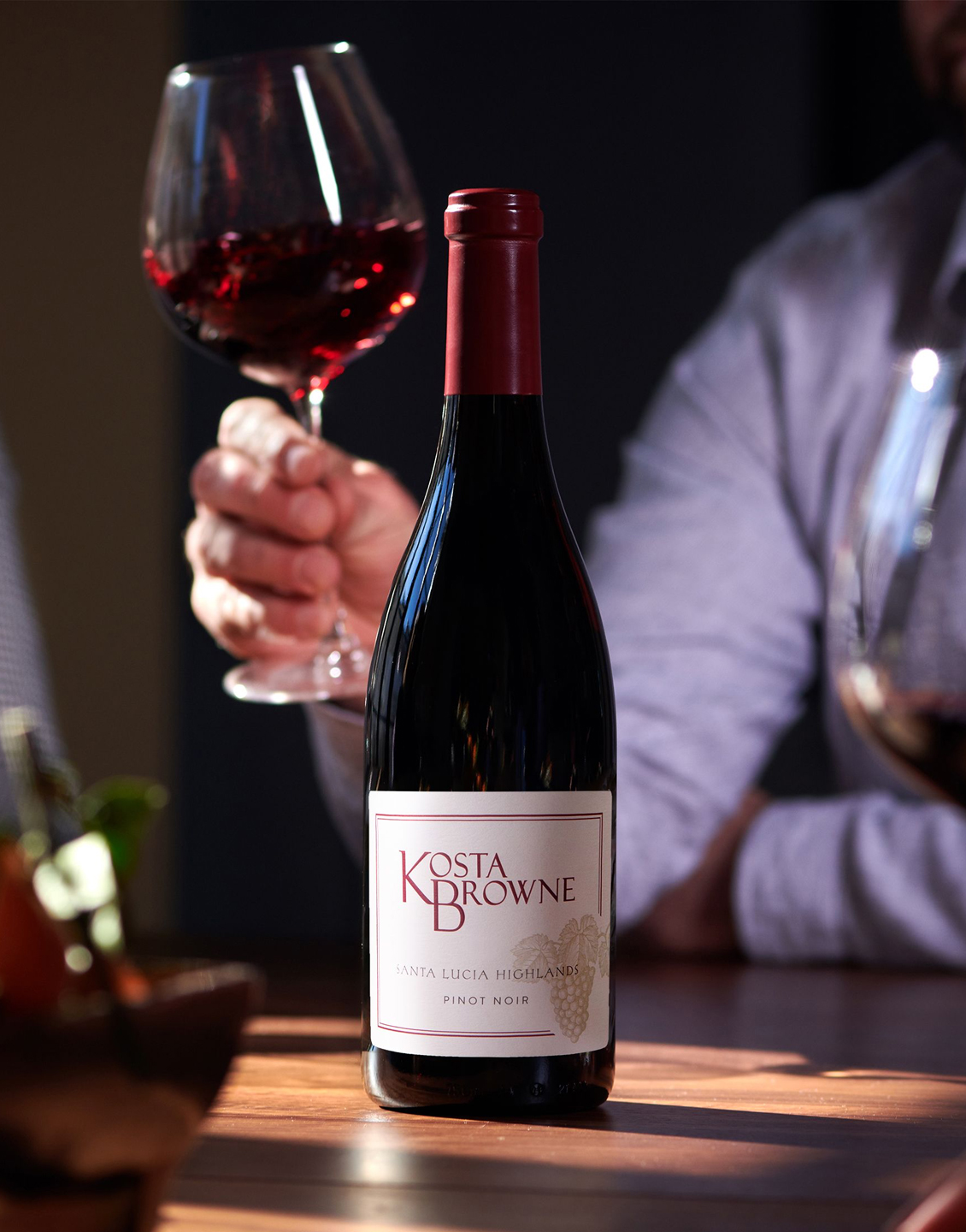 Kosta Browne Winery - Sonoma County - premium wines - handcrafted production - Pinot Noir - Chardonnay - artisanal winemaking - elegant flavors - distinctive terroir